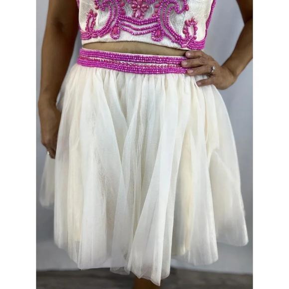 NEW Juliet Pink Beaded Two Piece Short Formal Dress $269 - Picture 4 of 13